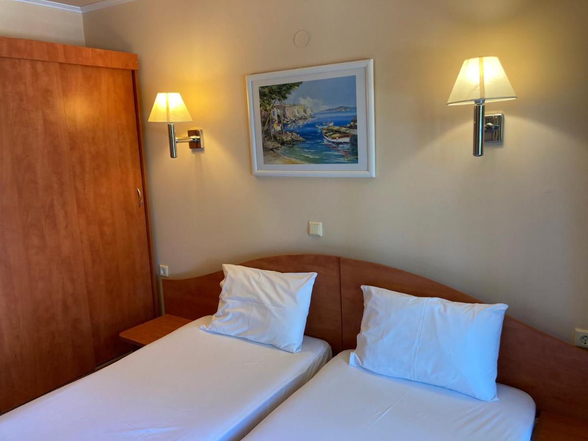 Aliki'S Comfortable Holiday Apartments-Great Location Nisaki  Eksteriør billede