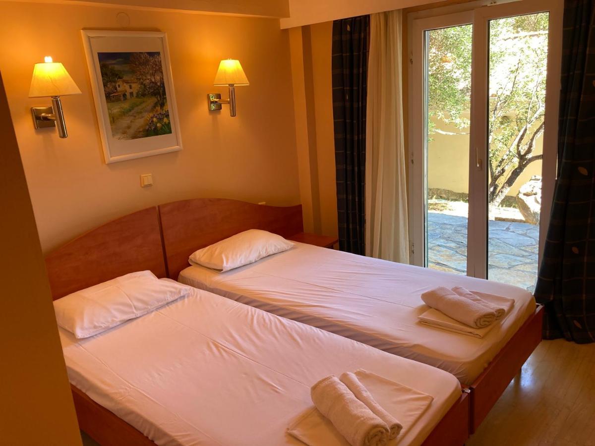 Aliki'S Comfortable Holiday Apartments-Great Location Nisaki  Eksteriør billede