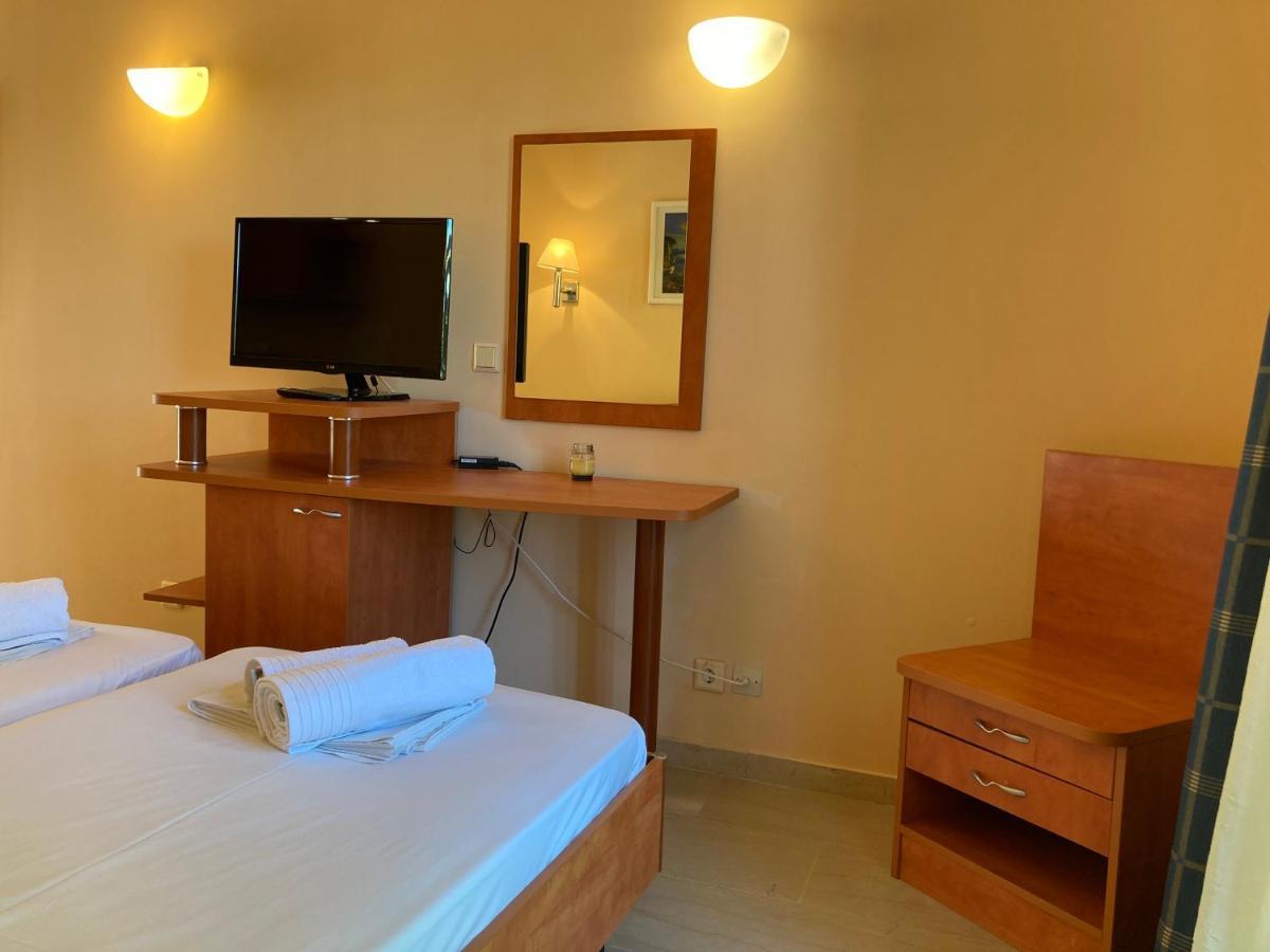 Aliki'S Comfortable Holiday Apartments-Great Location Nisaki  Eksteriør billede
