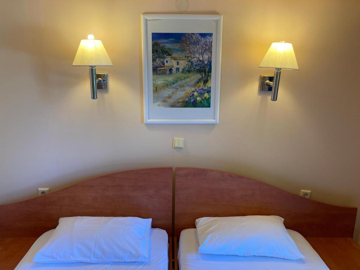 Aliki'S Comfortable Holiday Apartments-Great Location Nisaki  Eksteriør billede
